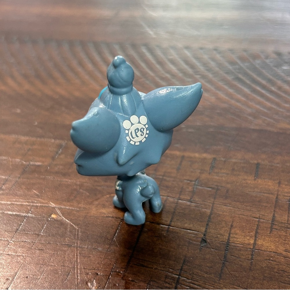 Hasbro Littlest Pet Shop LPS #92 Barkley Woofley Yorkie Terrier Dog Blue Gray - Picture 2 of 5